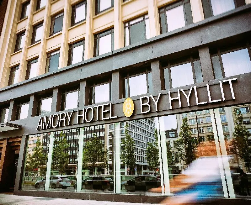 Top Amory Hotel By Hyllit Antwerp 3*,